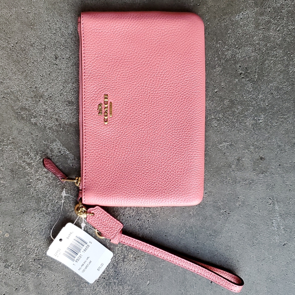 Coach Taffy Pink Pebbled Leather Flat Corner Wristlet Purse